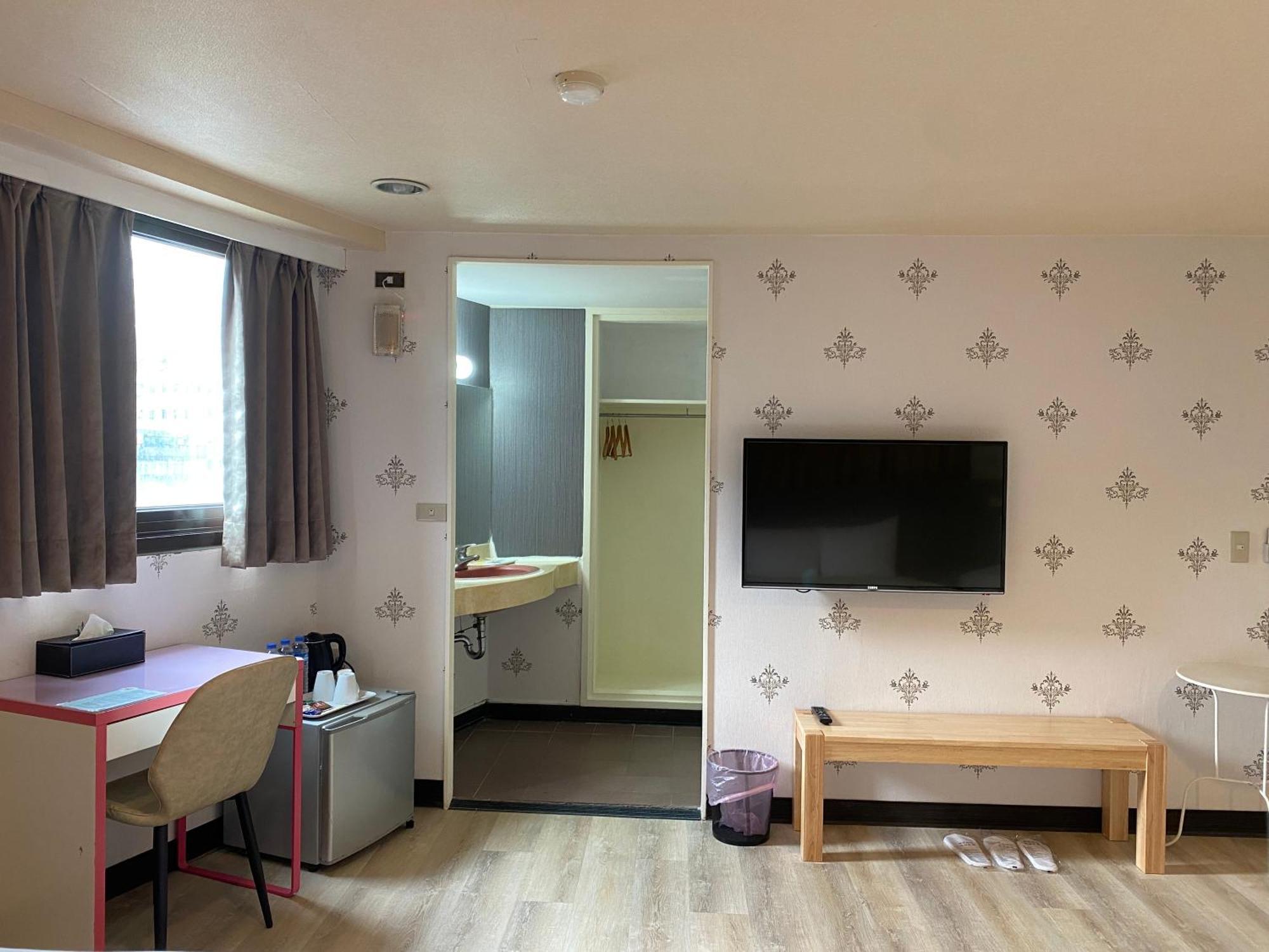 Taipei Toy Hotel Екстериор снимка