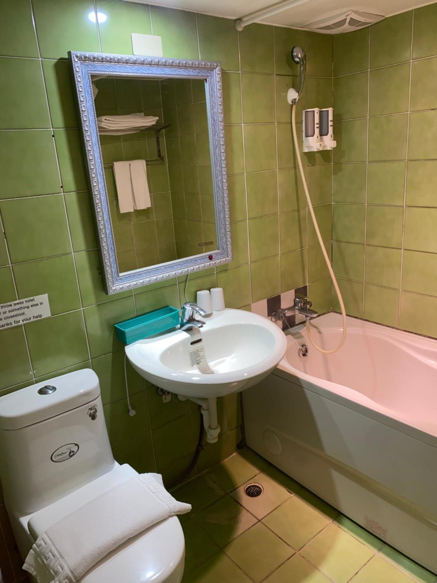 Taipei Toy Hotel Екстериор снимка