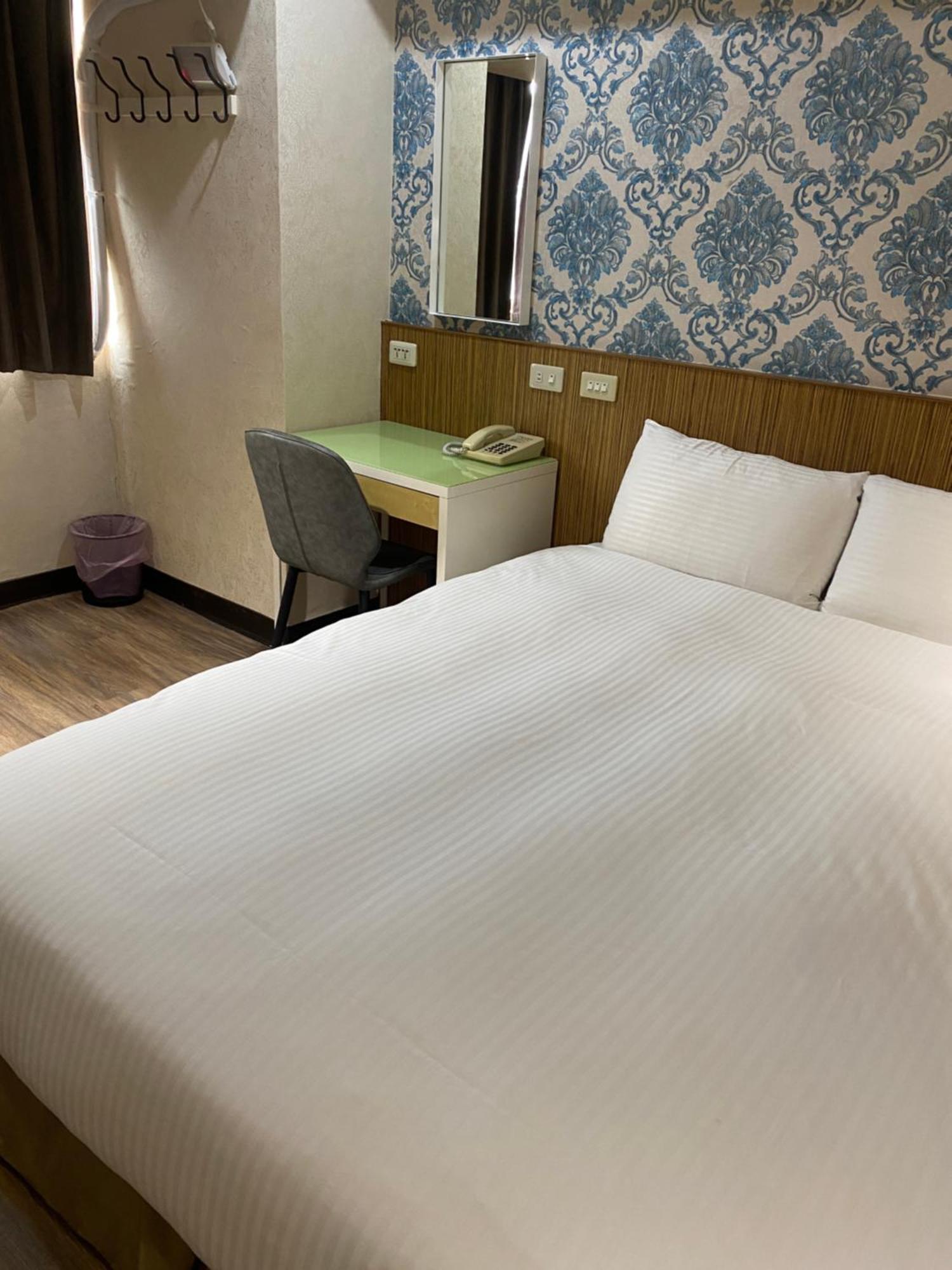 Taipei Toy Hotel Екстериор снимка