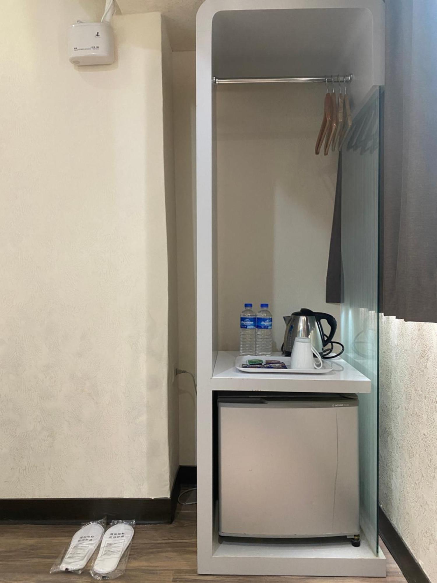 Taipei Toy Hotel Екстериор снимка